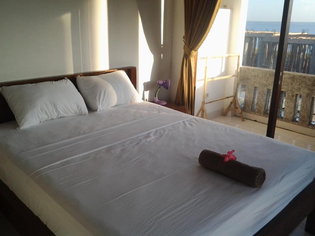 Sony Home Stay Amed  Room photo